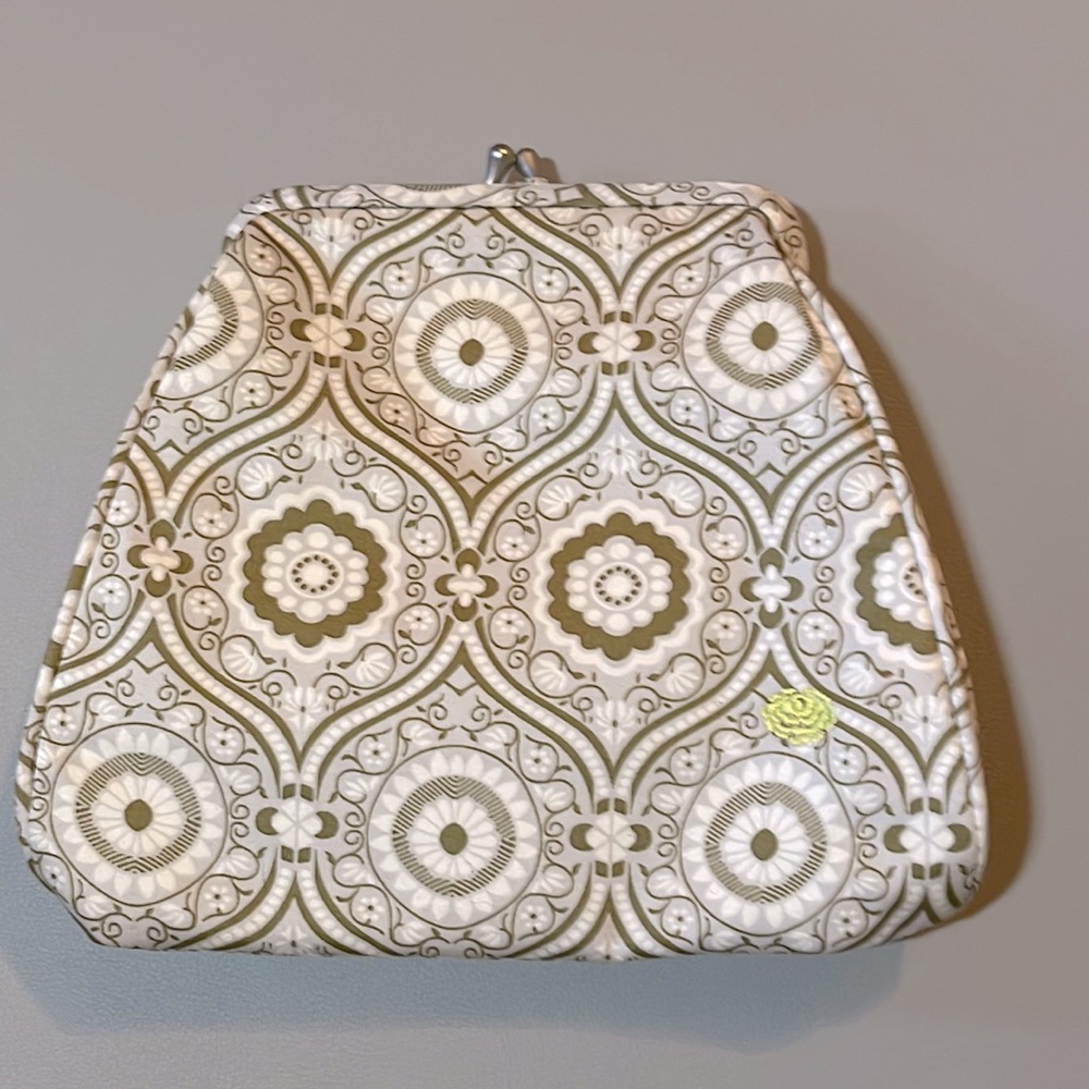 100% organic cotton Amy Butler (for Kalencon) clutch.
